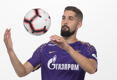 Фотосессия футболистов и тренеров основного состава ФК «Зенит» сезона 2018/19