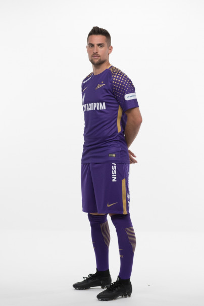 Фотосессия футболистов и тренеров основного состава ФК «Зенит» сезона 2018/19