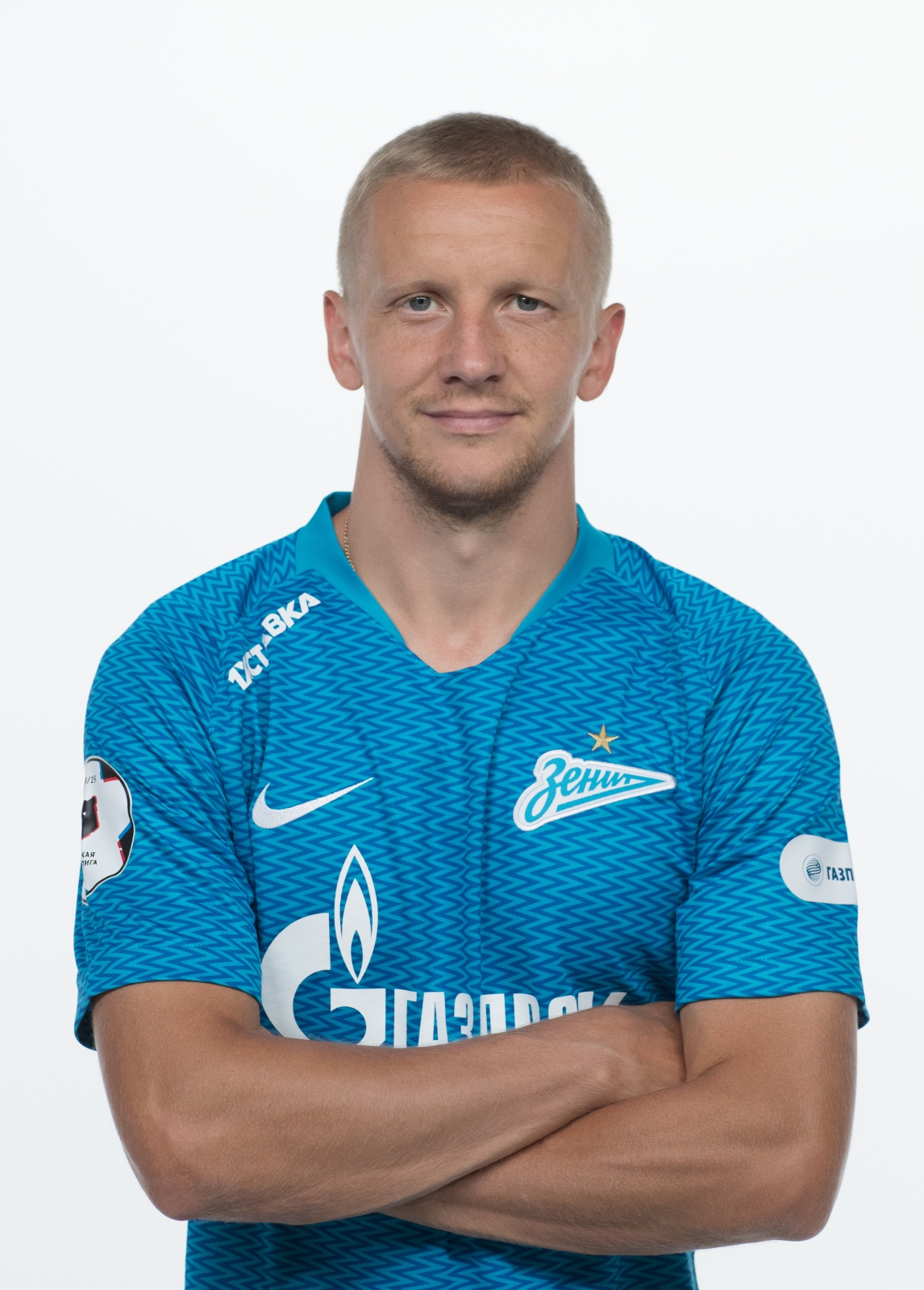 Фотосессия футболистов и тренеров основного состава ФК «Зенит» сезона 2018/19