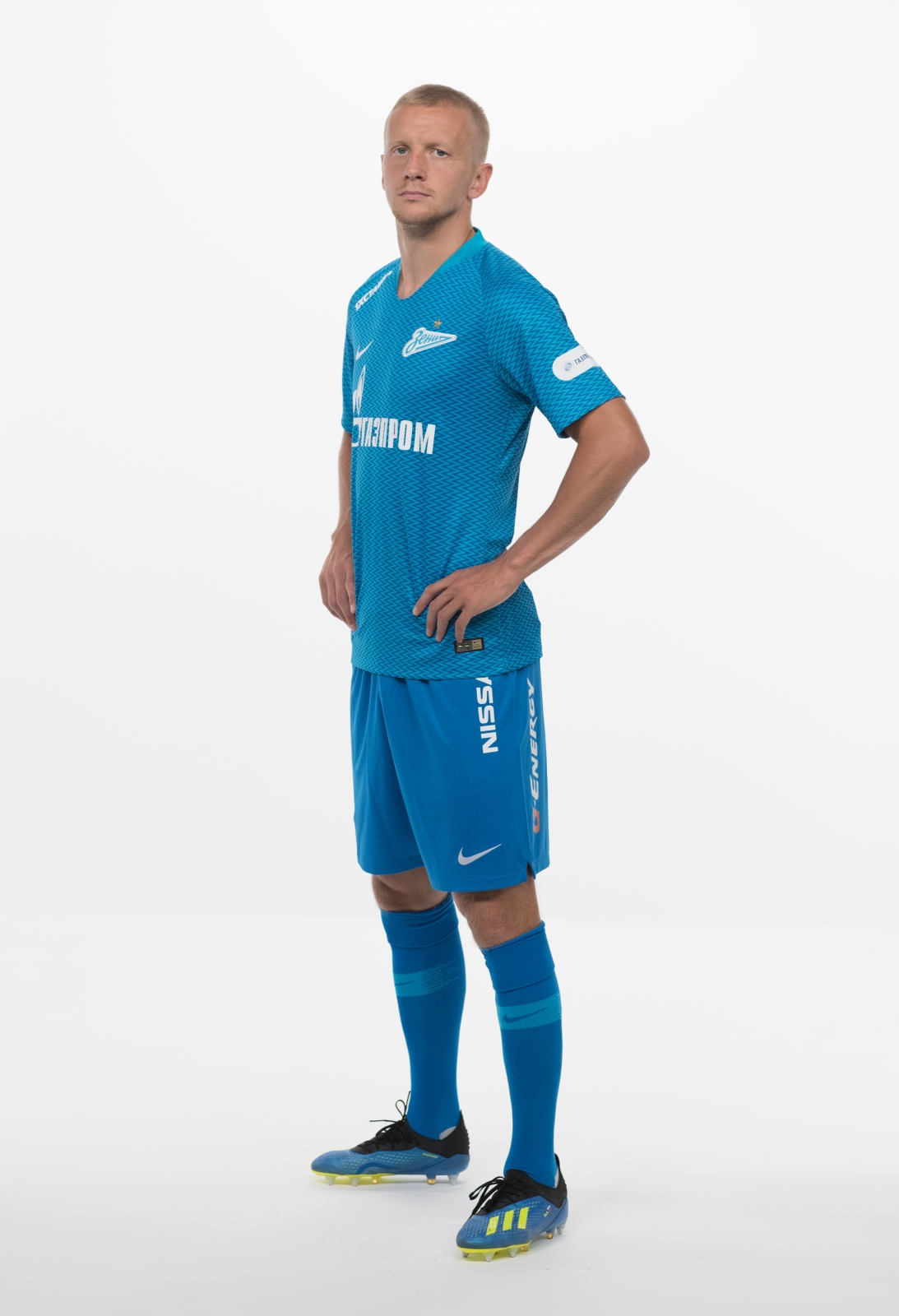 Фотосессия футболистов и тренеров основного состава ФК «Зенит» сезона 2018/19