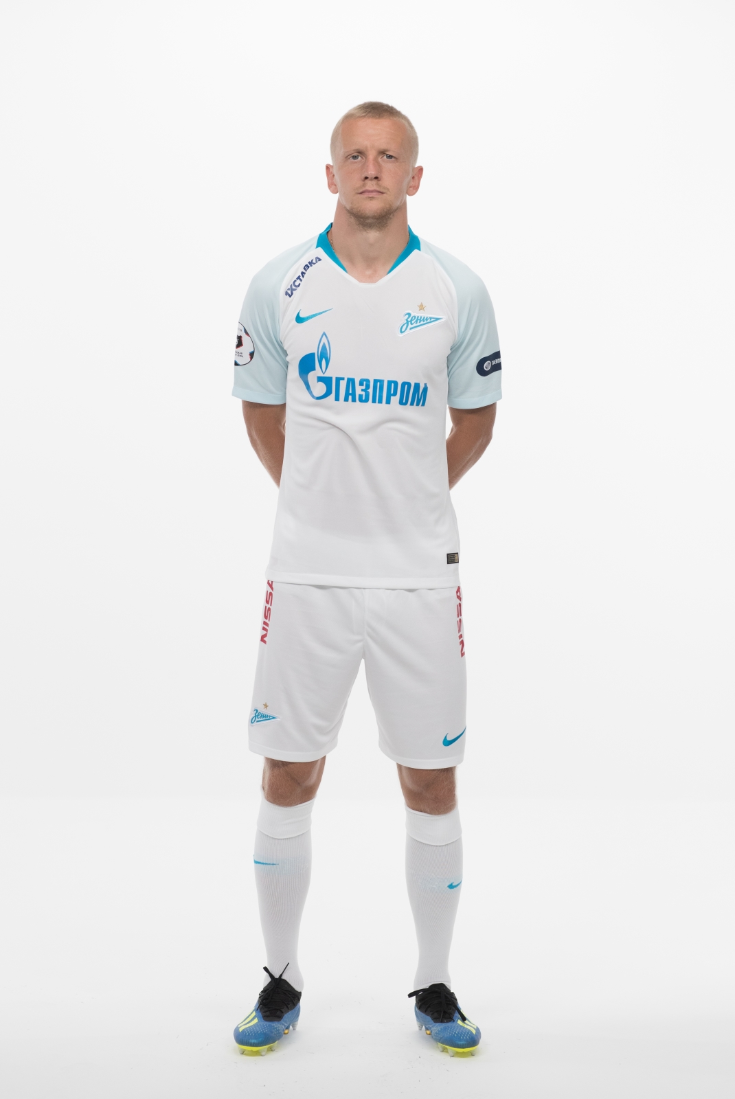 Фотосессия футболистов и тренеров основного состава ФК «Зенит» сезона 2018/19