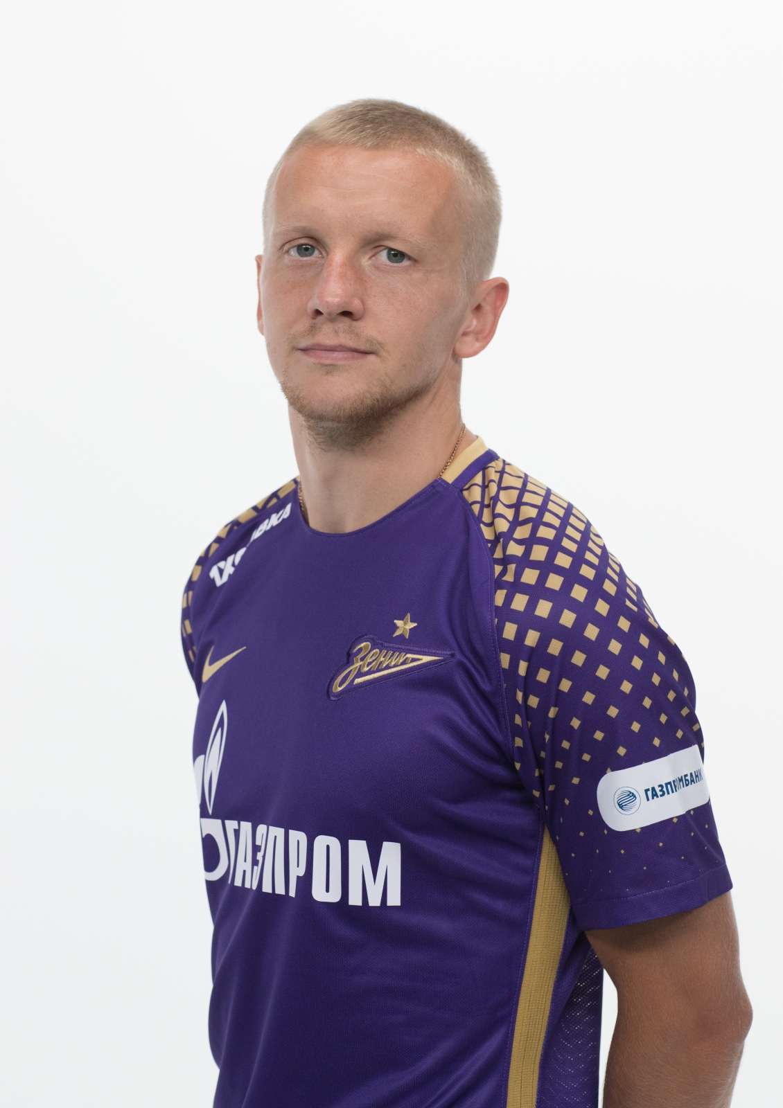 Фотосессия футболистов и тренеров основного состава ФК «Зенит» сезона 2018/19