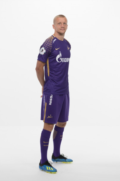 Фотосессия футболистов и тренеров основного состава ФК «Зенит» сезона 2018/19