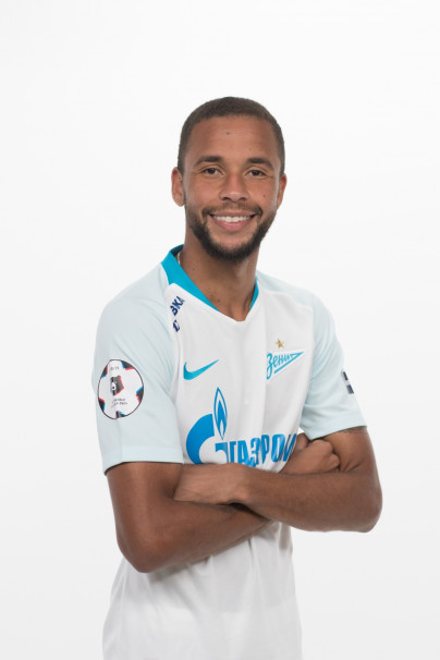 Фотосессия футболистов и тренеров основного состава ФК «Зенит» сезона 2018/19