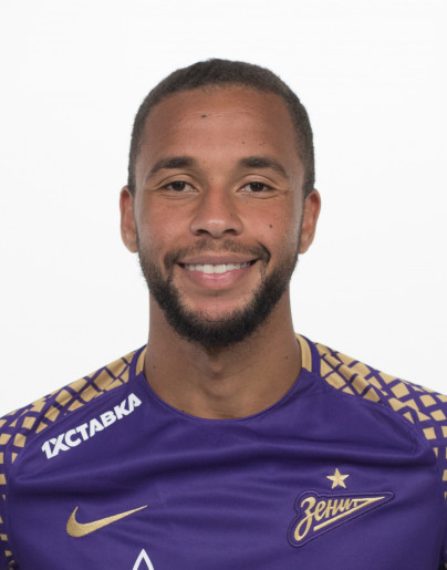 Фотосессия футболистов и тренеров основного состава ФК «Зенит» сезона 2018/19