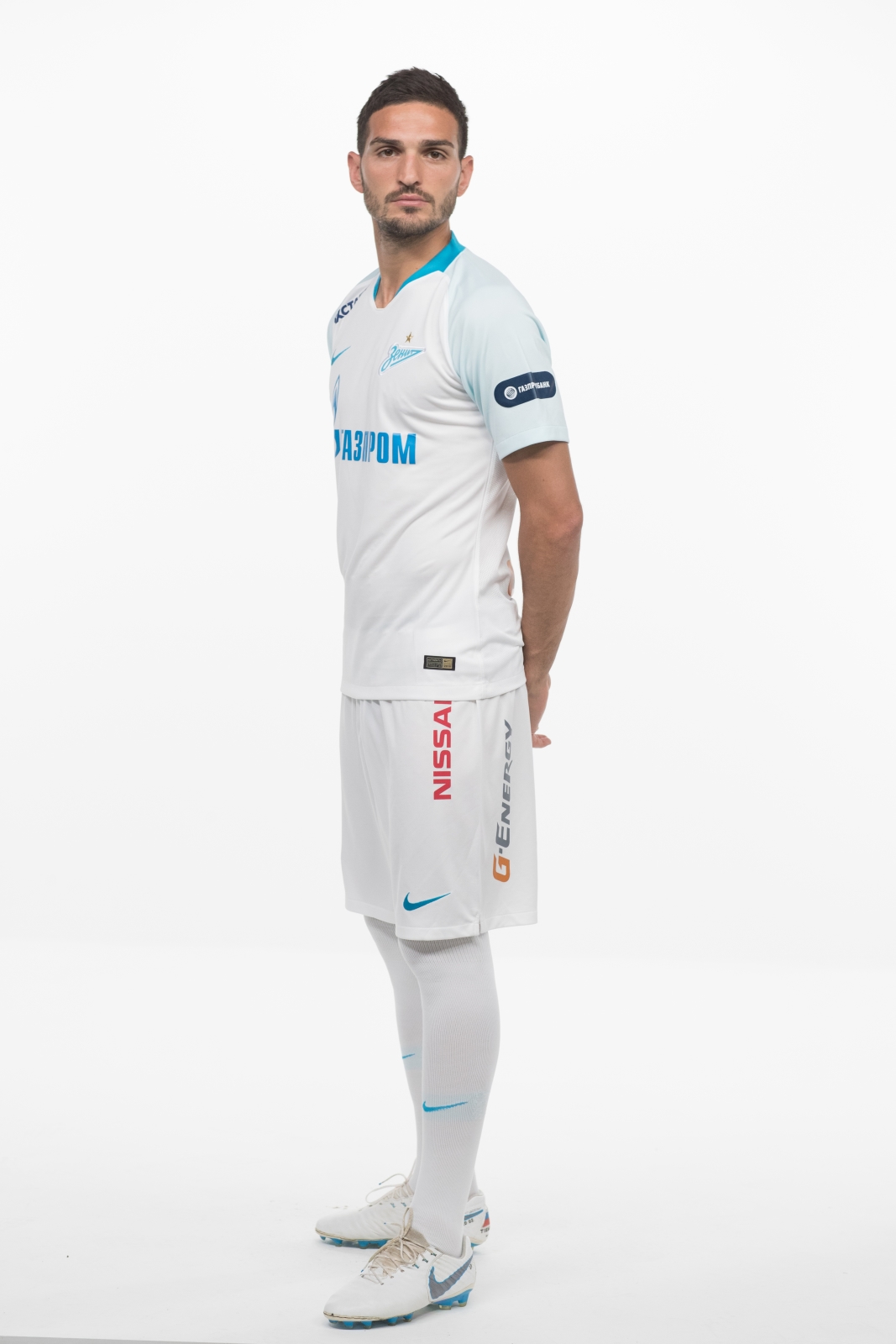 Фотосессия футболистов и тренеров основного состава ФК «Зенит» сезона 2018/19