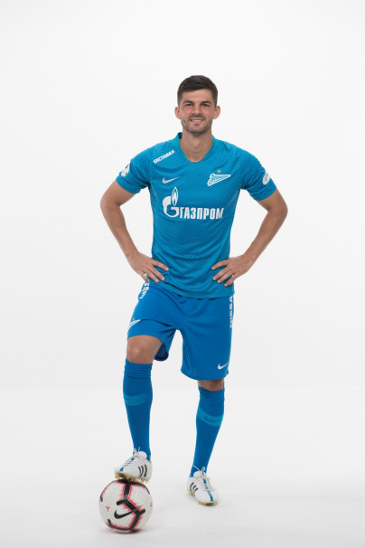 Фотосессия футболистов и тренеров основного состава ФК «Зенит» сезона 2018/19