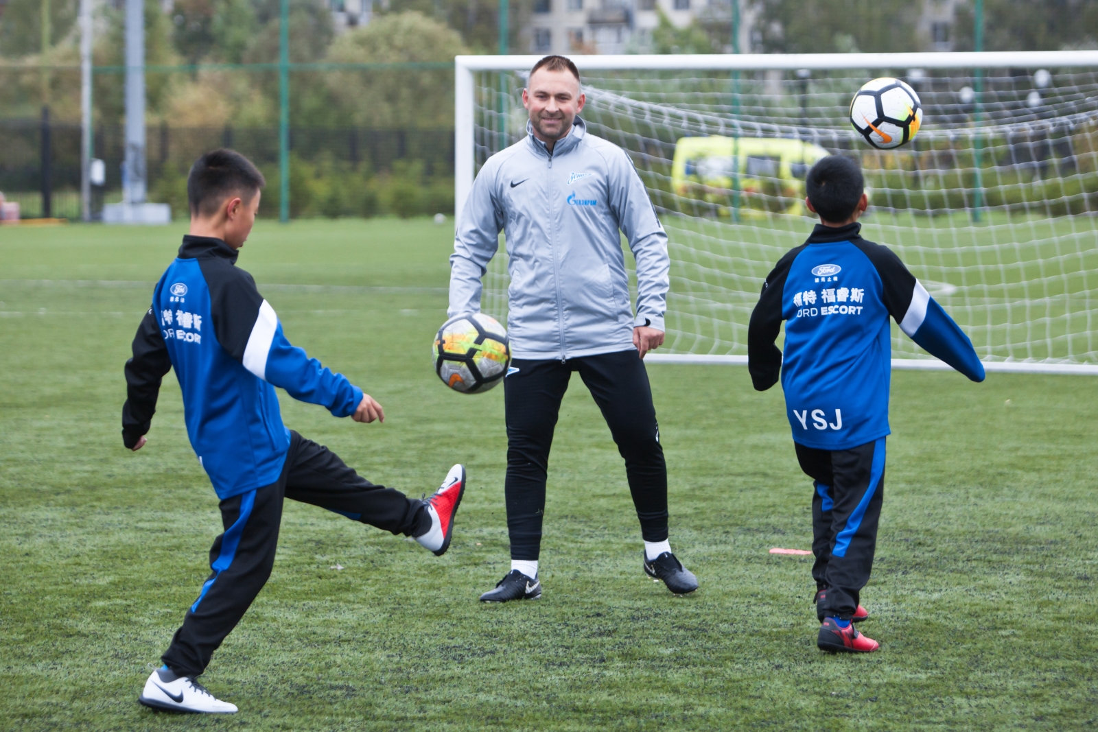 Церемония открытия тренировочного сбора китайской команды в Академии