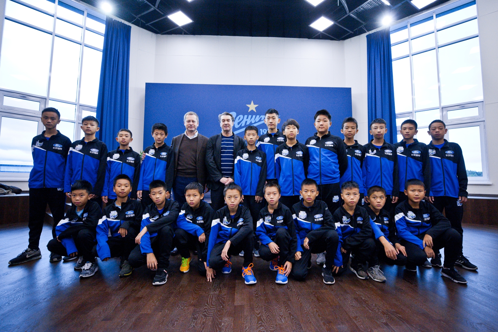 Церемония открытия тренировочного сбора китайской команды в Академии