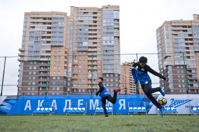 Церемония открытия тренировочного сбора китайской команды в Академии