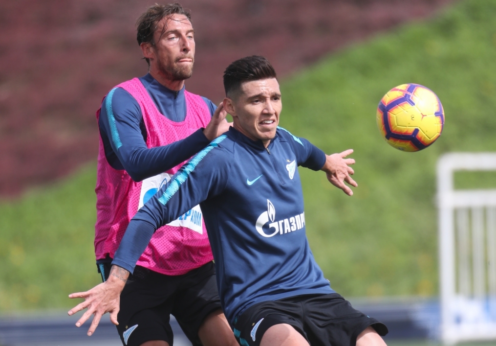 «Газпром»-тренировочные сборы в Катаре: 18 января, утренняя тренировка