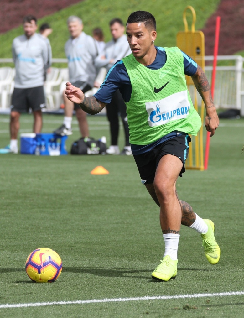 «Газпром»-тренировочные сборы в Катаре: 18 января, утренняя тренировка