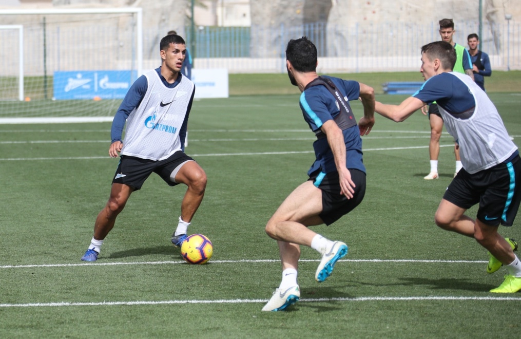«Газпром»-тренировочные сборы в Катаре: 18 января, утренняя тренировка