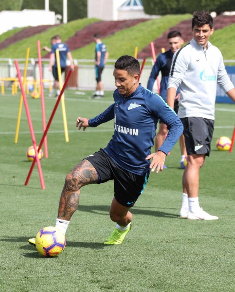 «Газпром»-тренировочные сборы в Катаре: 19 января, утренняя тренировка
