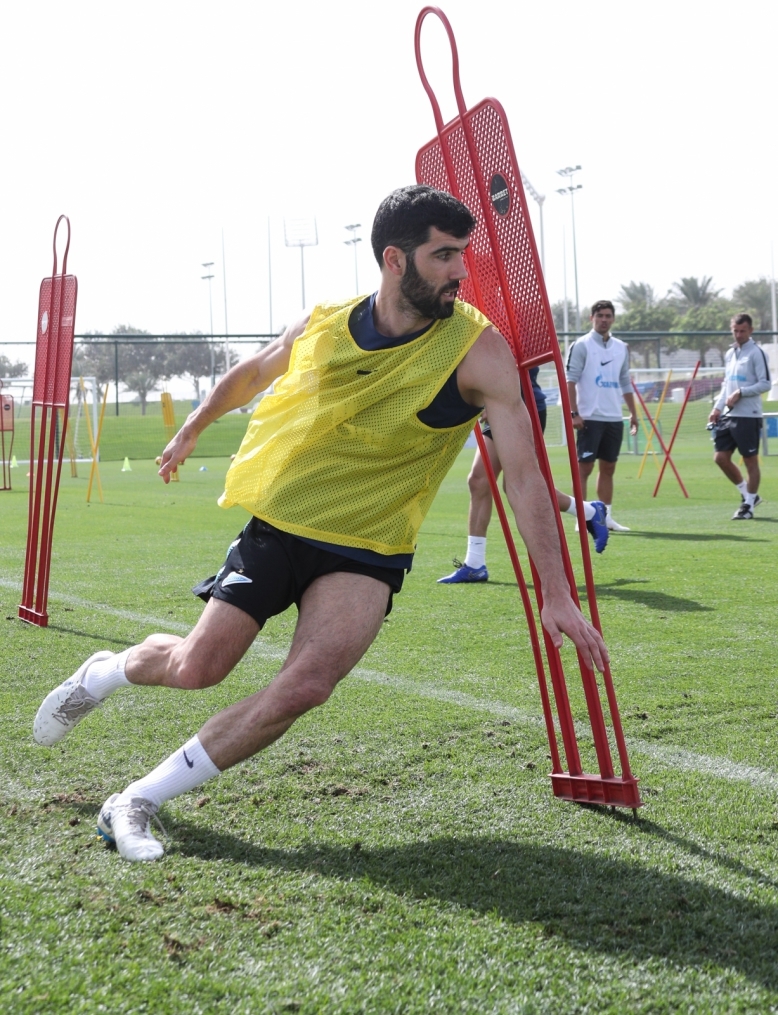 «Газпром»-тренировочные сборы в Катаре: 19 января, утренняя тренировка