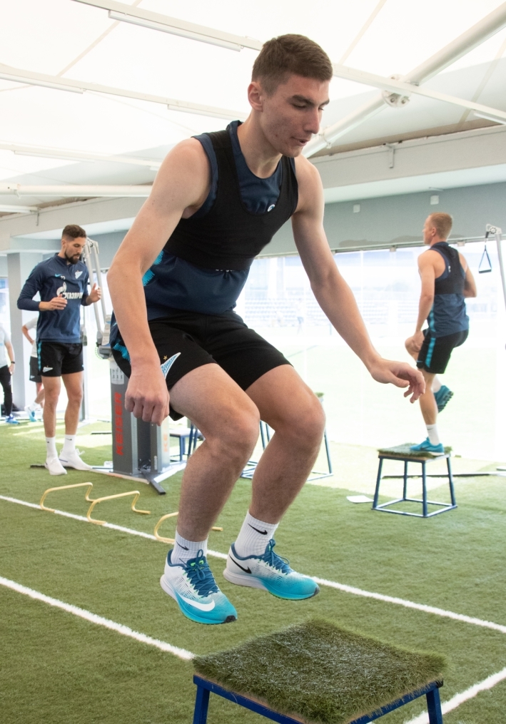 «Газпром»-тренировочные сборы в Катаре: 21 января, утренняя тренировка