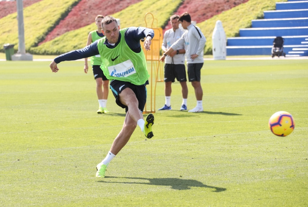 «Газпром»-тренировочные сборы в Катаре: 21 января, утренняя тренировка
