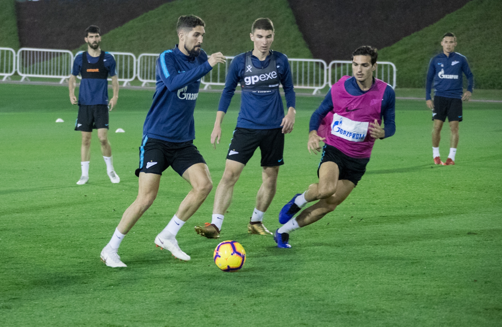«Газпром»-тренировочные сборы в Катаре: 24 января, вечерняя тренировка
