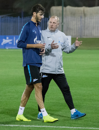 «Газпром»-тренировочные сборы в Катаре: 24 января, вечерняя тренировка