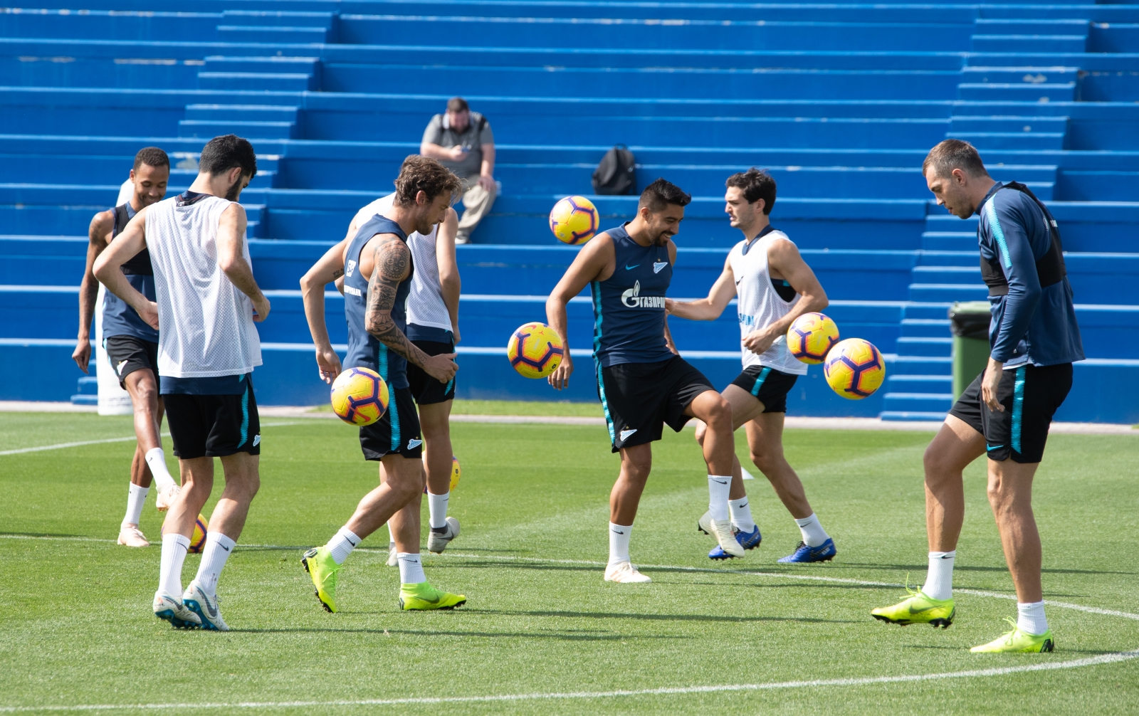 «Газпром»-тренировочные сборы в Катаре: 27 января, утренняя тренировка