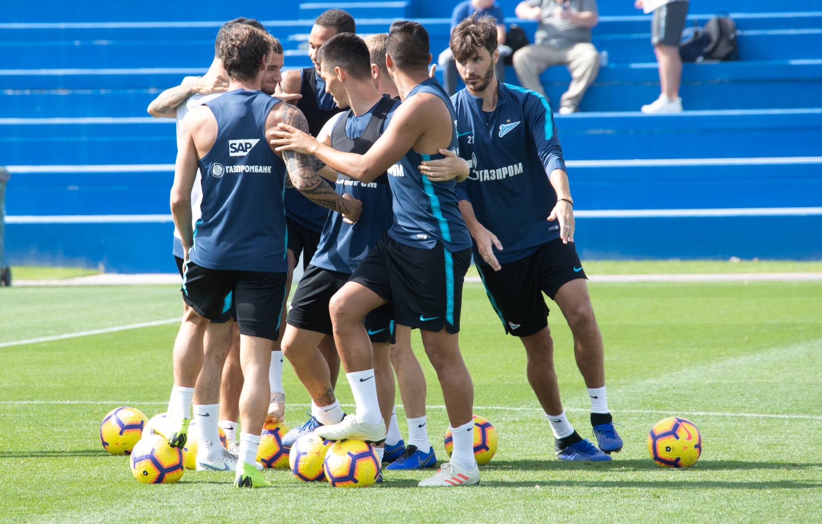 «Газпром»-тренировочные сборы в Катаре: 27 января, утренняя тренировка
