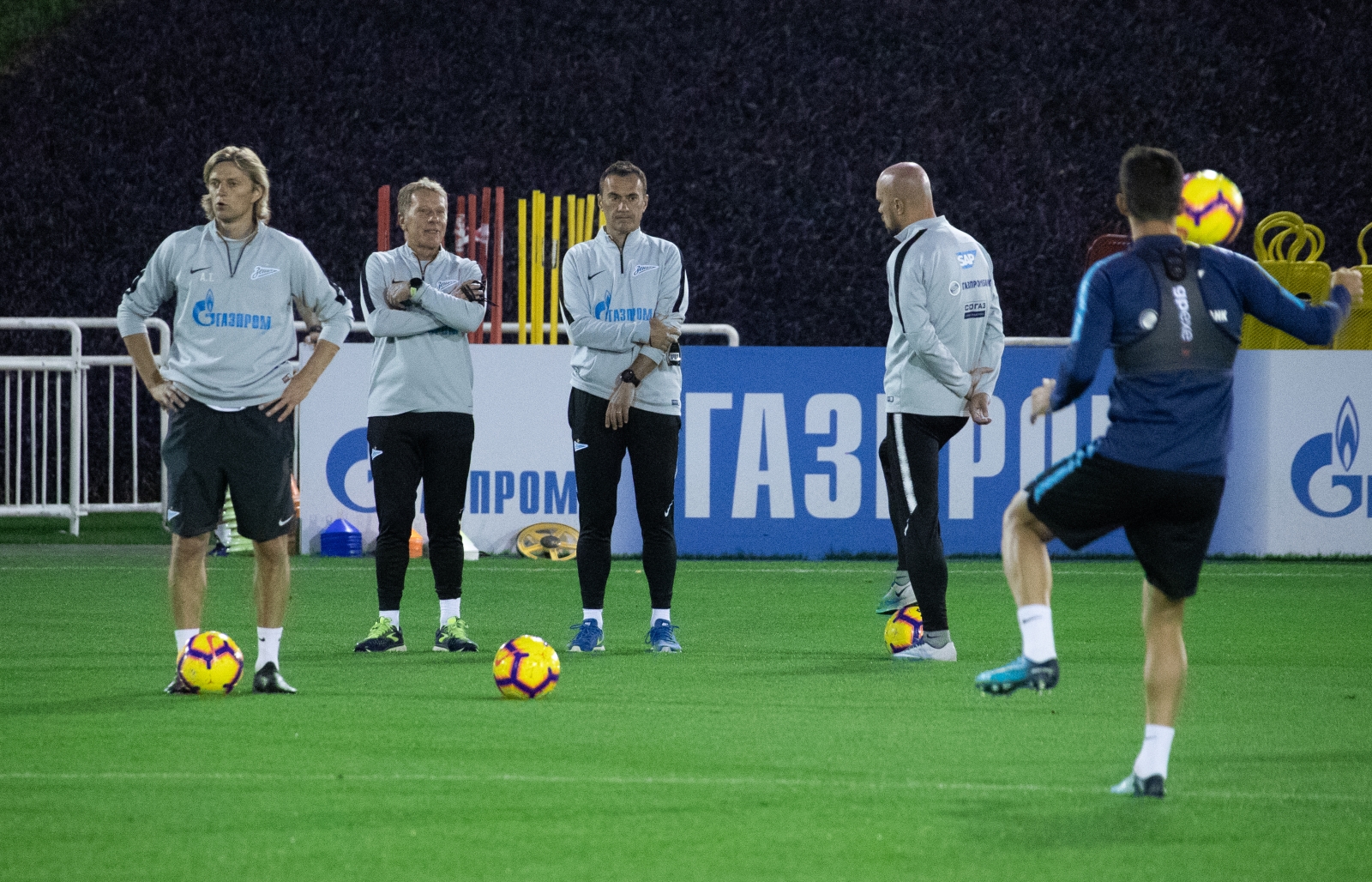 «Газпром»-тренировочные сборы в Катаре: 27 января, вечерняя тренировка