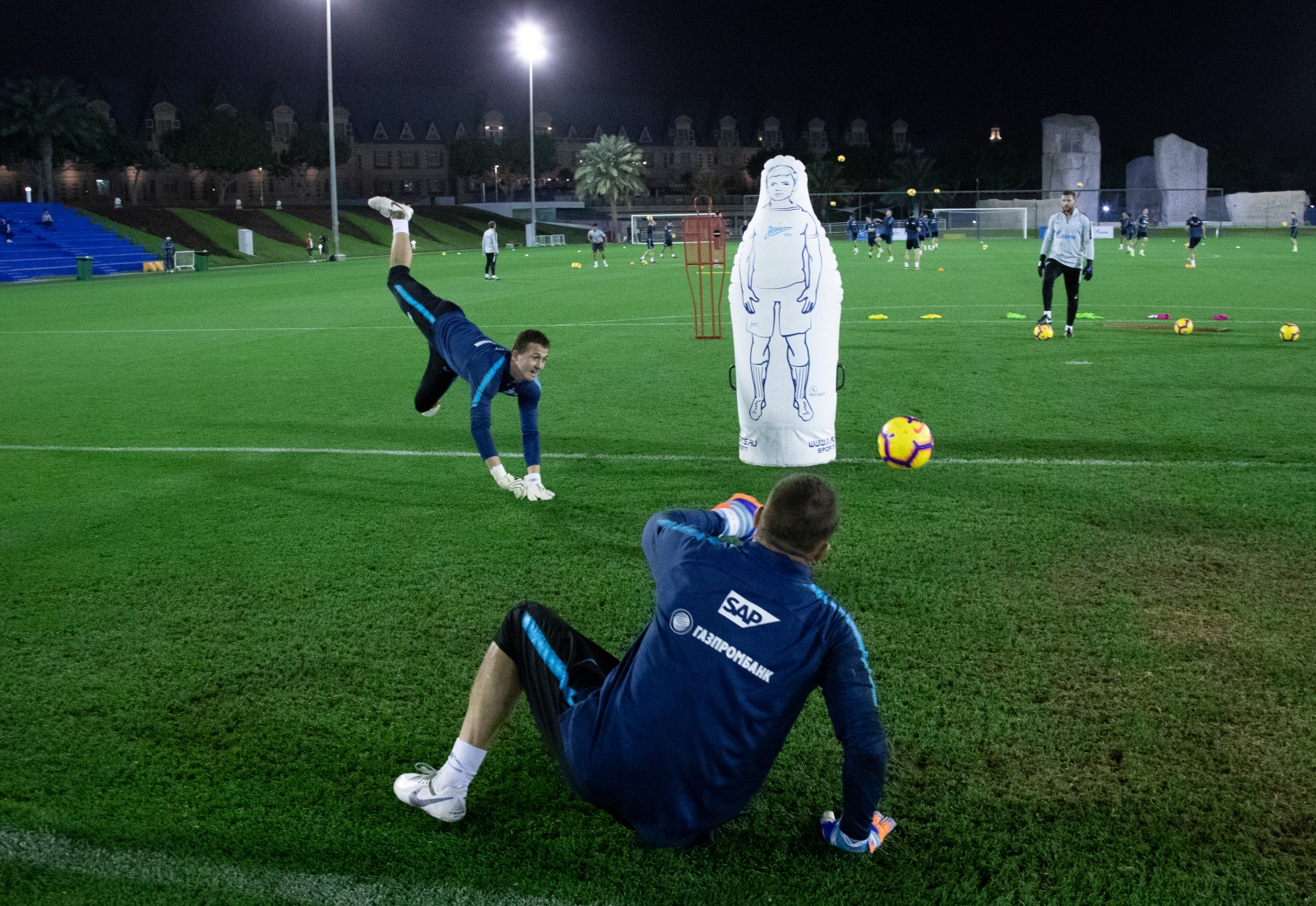 «Газпром»-тренировочные сборы в Катаре: 27 января, вечерняя тренировка