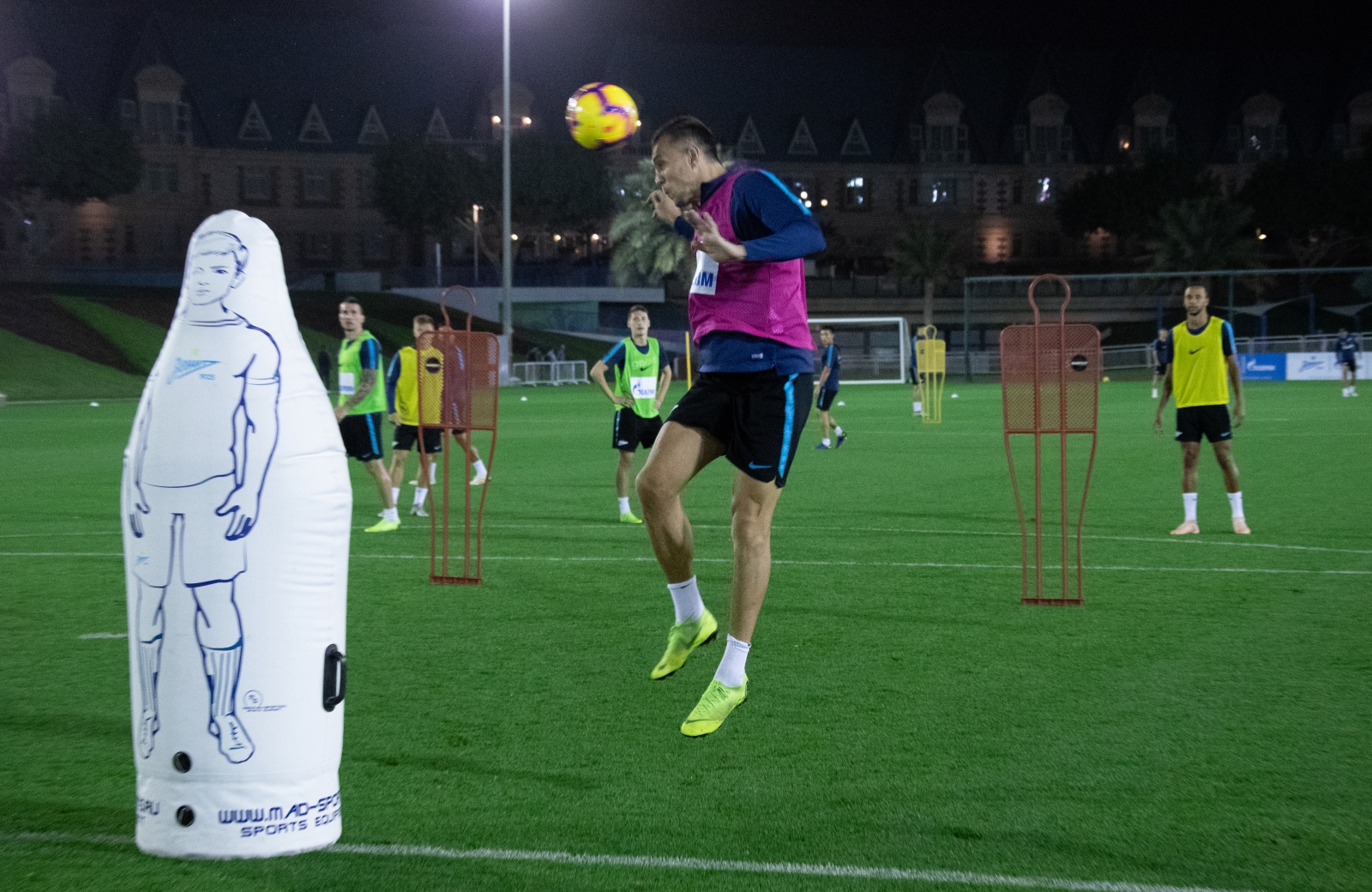 «Газпром»-тренировочные сборы в Катаре: 27 января, вечерняя тренировка