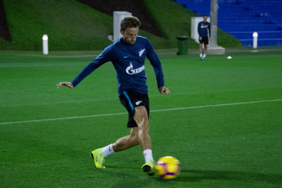 «Газпром»-тренировочные сборы в Катаре: 27 января, вечерняя тренировка