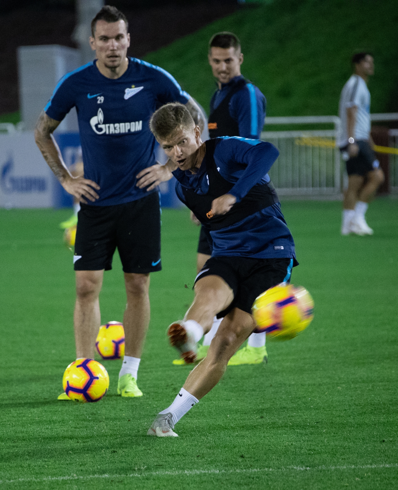 «Газпром»-тренировочные сборы в Катаре: 27 января, вечерняя тренировка