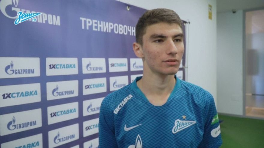 Леон Мусаев на «Зенит-ТВ»: «Сергей Семак попросил не беречь силы и играть на полную»