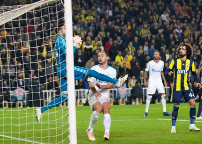 Лига Европы УЕФА 2018/19, 1/16 финала, «Фенербахче» — «Зенит»