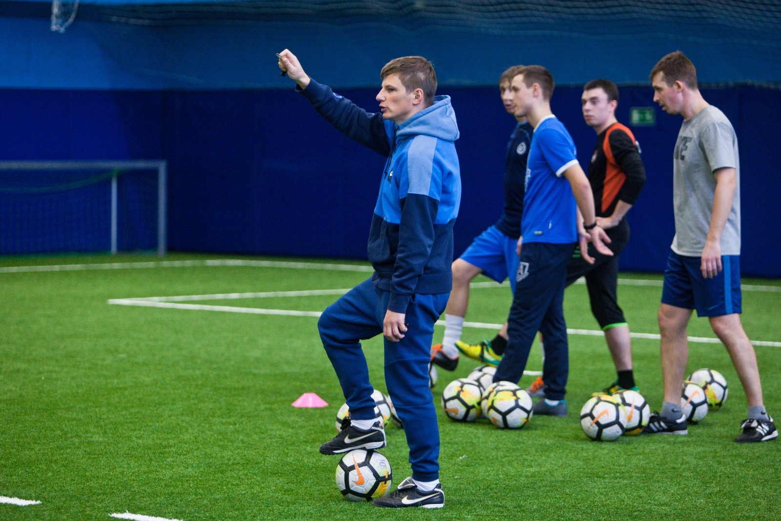 Показательная тренировка Андрея Аршавина и Владимира Быстрова в «Центре повышения квалификации тренеров»