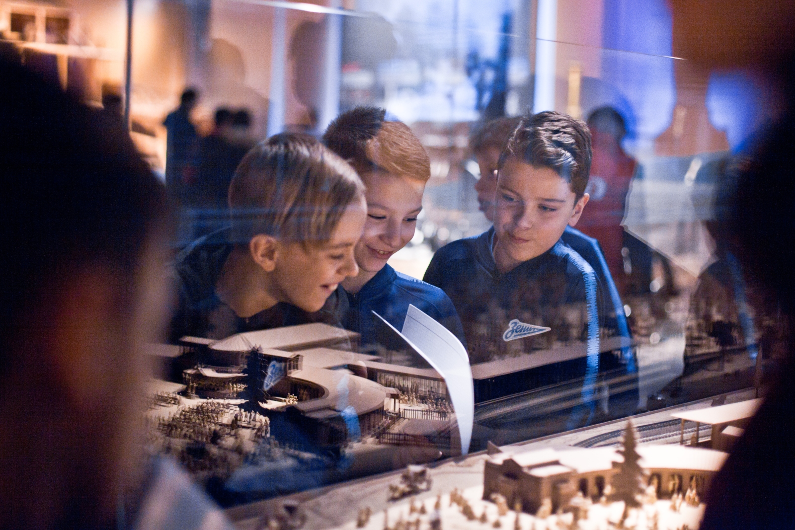 Команда Академии ФК «Зенит» в музее РЖД