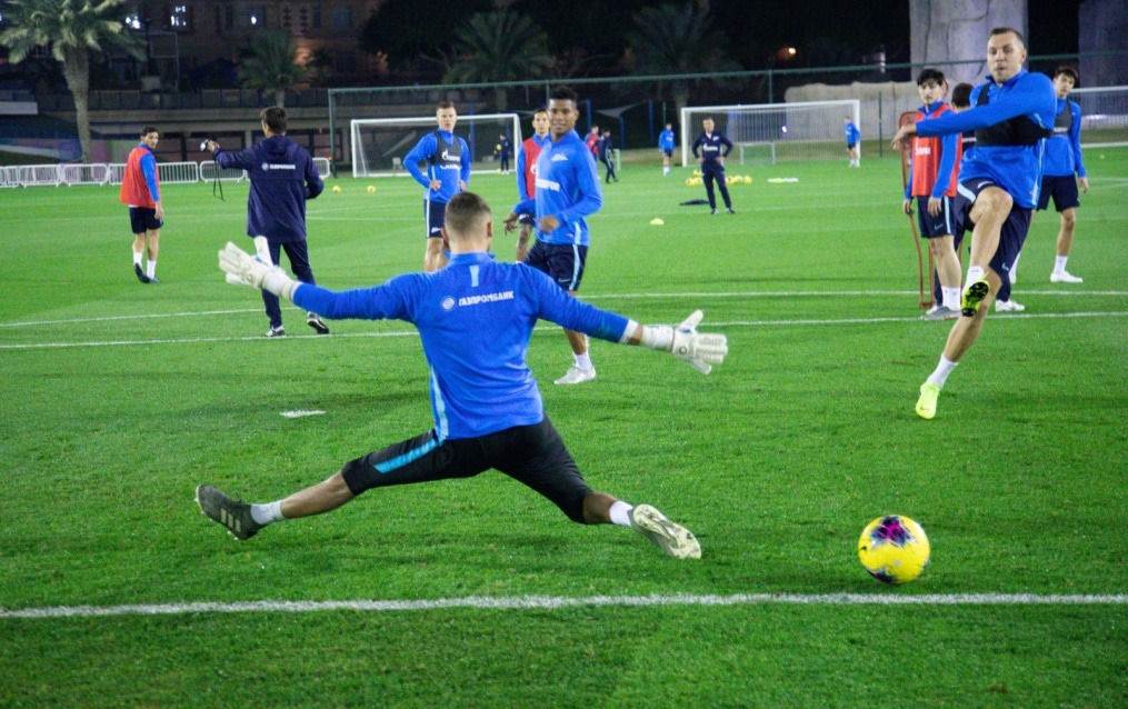 «Газпром»-тренировочные сборы в Катаре: 15 января, вечерняя тренировка