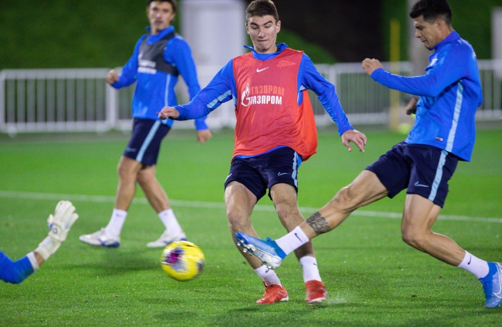 «Газпром»-тренировочные сборы в Катаре: 15 января, вечерняя тренировка