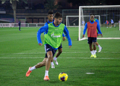 «Газпром»-тренировочные сборы в Катаре: 16 января, вечерняя тренировка