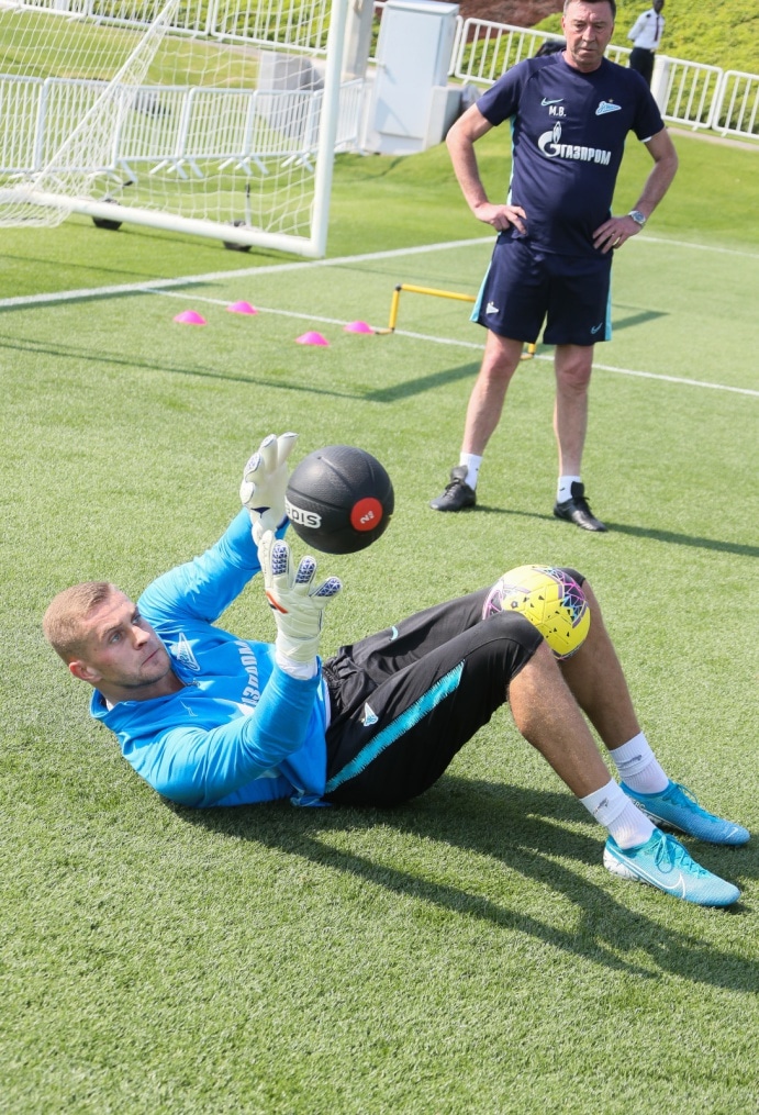 «Газпром»-тренировочные сборы в Катаре: 17 января, утренняя тренировка