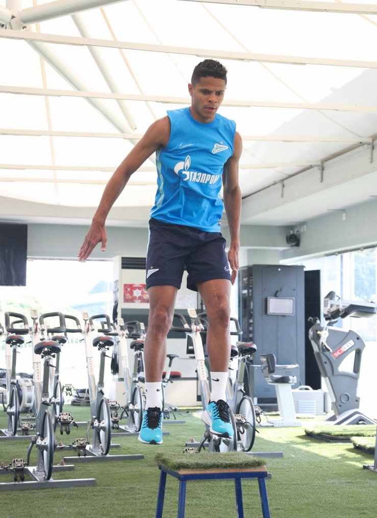 «Газпром»-тренировочные сборы в Катаре: 17 января, утренняя тренировка