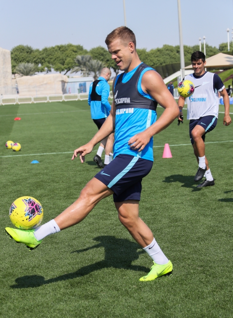 «Газпром»-тренировочные сборы в Катаре: 17 января, утренняя тренировка