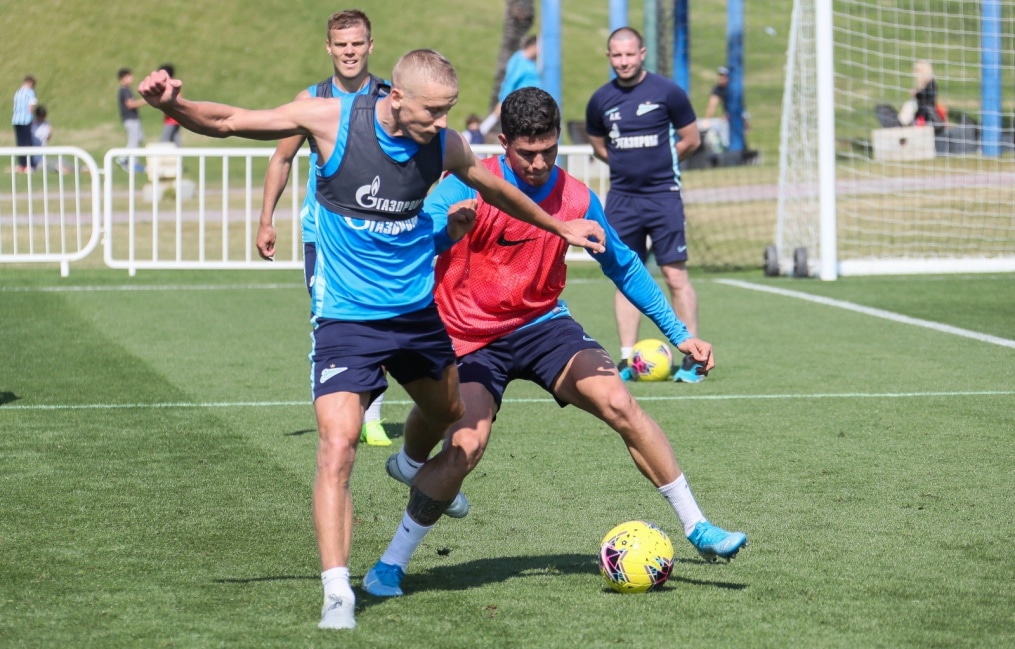 «Газпром»-тренировочные сборы в Катаре: 17 января, утренняя тренировка
