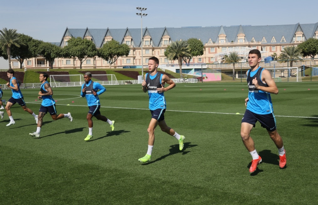 «Газпром»-тренировочные сборы в Катаре: 19 января, утренняя тренировка