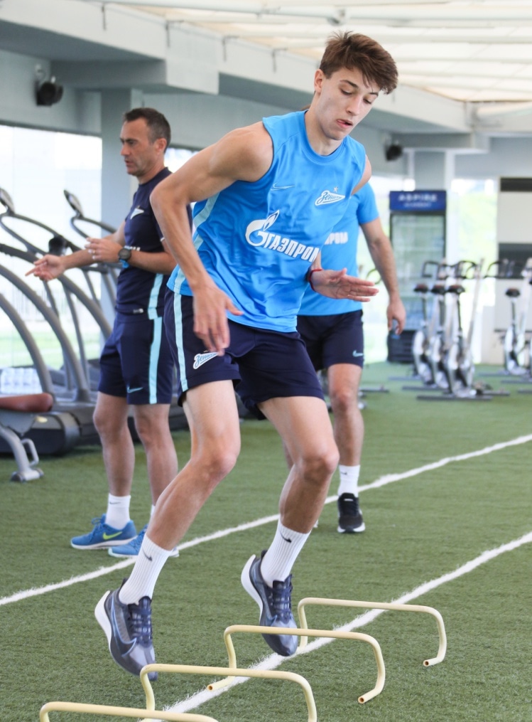 «Газпром»-тренировочные сборы в Катаре: 19 января, утренняя тренировка