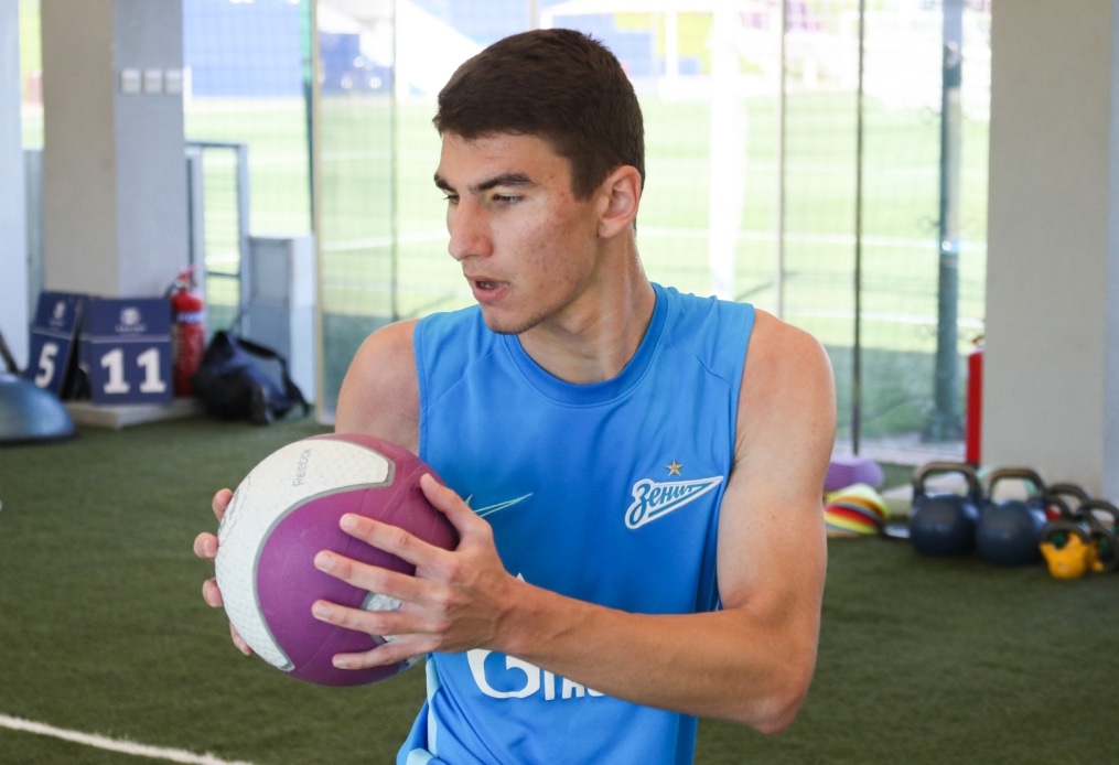 «Газпром»-тренировочные сборы в Катаре: 19 января, утренняя тренировка