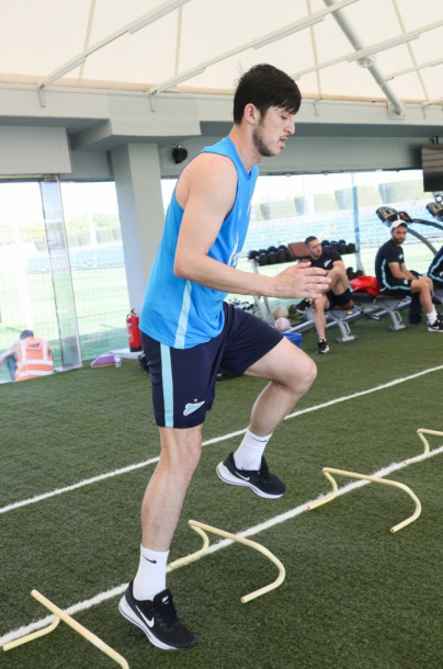 «Газпром»-тренировочные сборы в Катаре: 19 января, утренняя тренировка