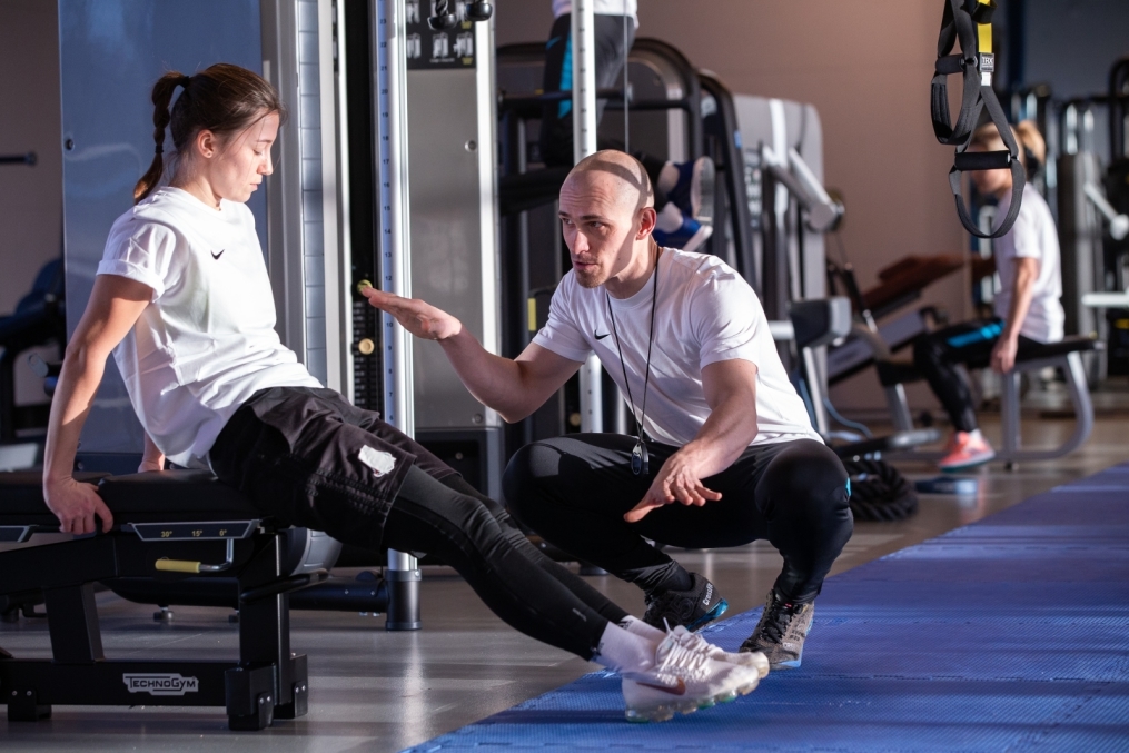 Тренировка женской футбольной команды «Зенит» в Удельном парке
