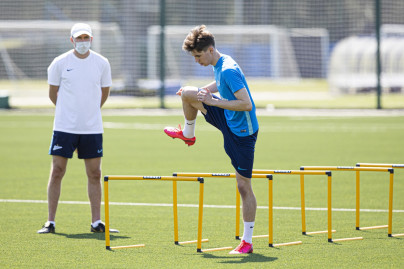 «Зенит»-м возобновил тренировки в Академии