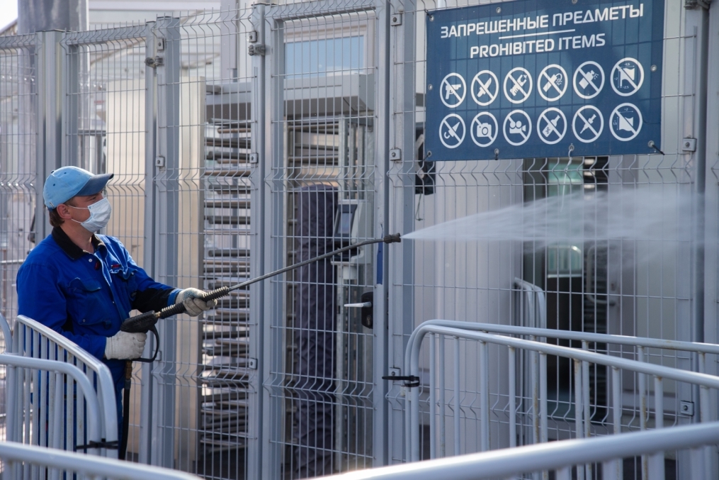 Дезинфекция стадиона перед матчем «Зенит» — «Крылья Советов»