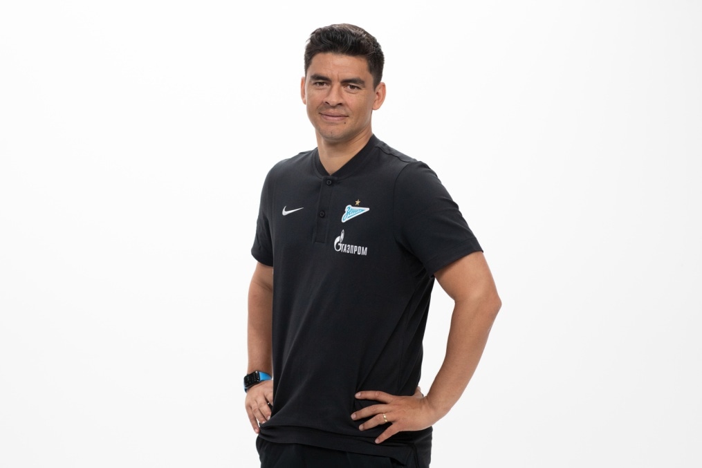 Фотосессия футболистов и тренеров основного состава ФК «Зенит» сезона 2020/21