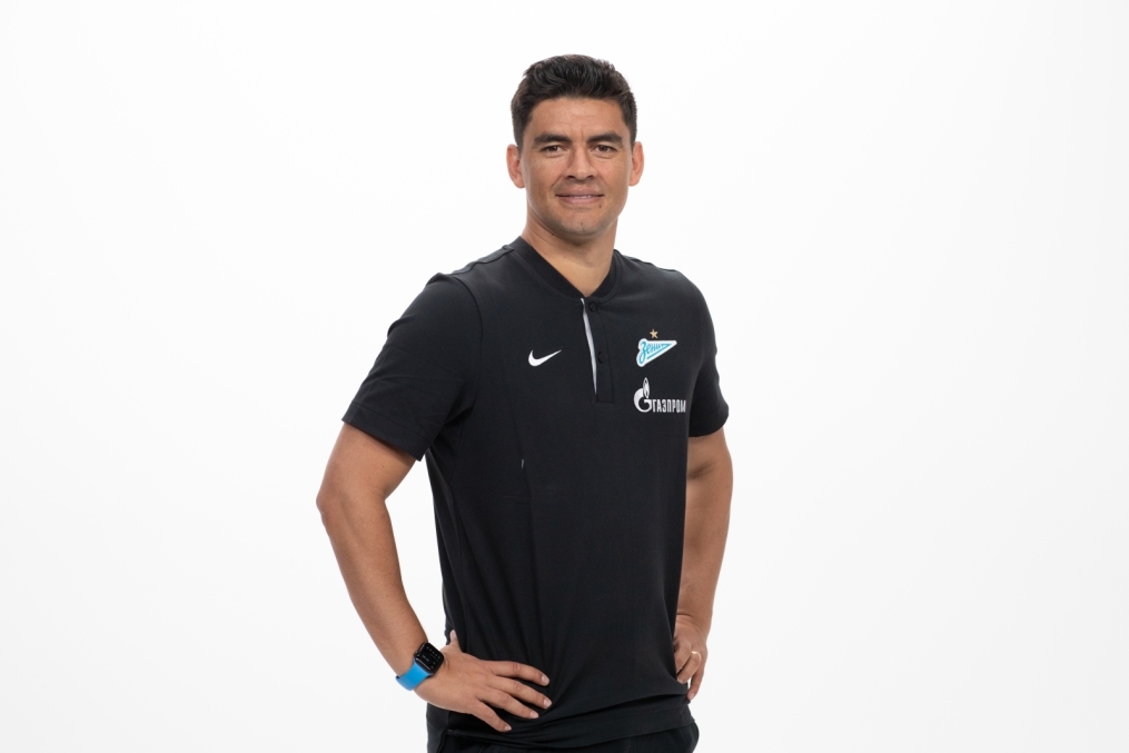 Фотосессия футболистов и тренеров основного состава ФК «Зенит» сезона 2020/21